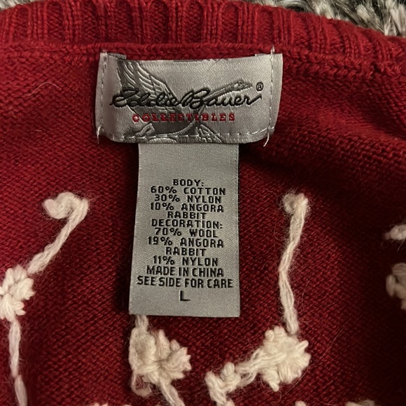 Eddie Bauer red snowflake cardigan- size large - Picture 3 of 3